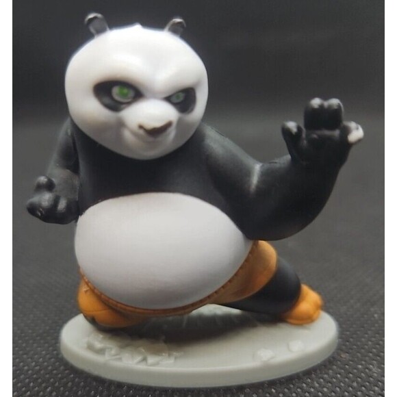 2021 Mattel Po Kung Fu Panda PVC Cake Topper Figure Toy Minor Wearing & Marks - Picture 1 of 7
